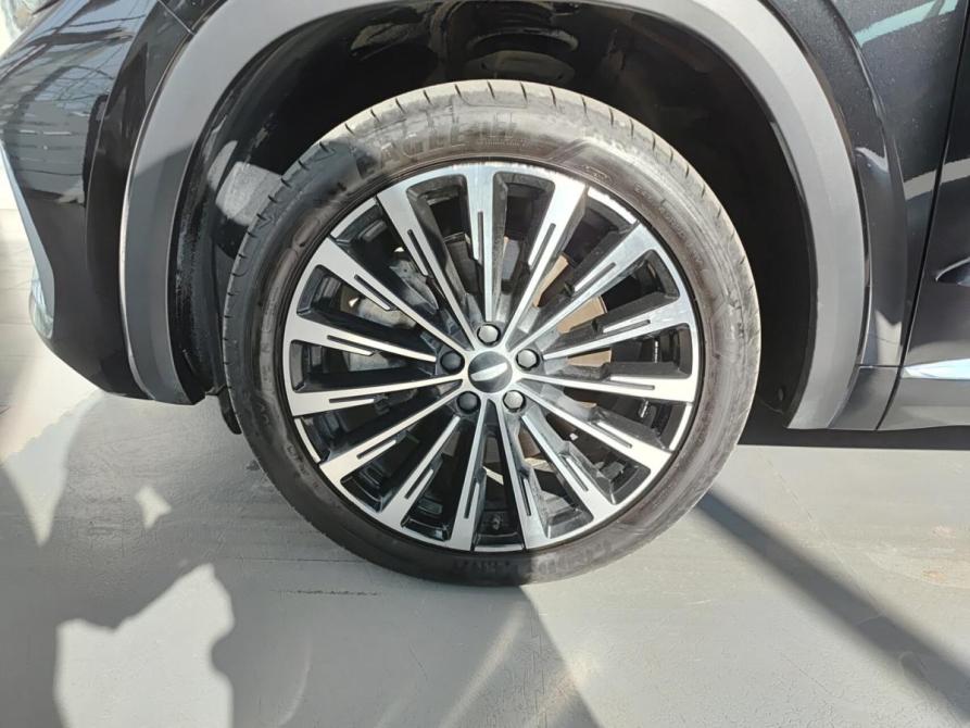 Geely Monjaro I Рестайлинг Казань  - изображение 22