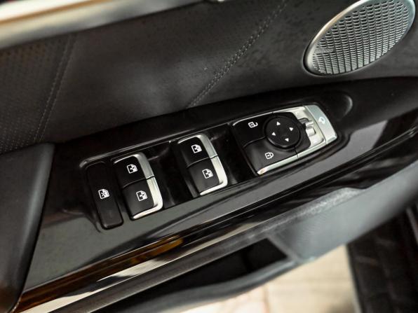 Kia Mohave I Рестайлинг 2 с пробегом 2019 года, цена 5 000 000 рублей, 60841 км, внедорожник, Автокод Объявления