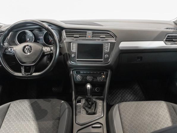 Volkswagen Tiguan II с пробегом 2017 года, цена 2 354 000 рублей, 82000 км, внедорожник, Автокод Объявления