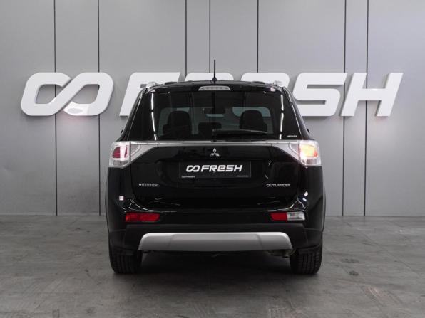 Mitsubishi Outlander III Рестайлинг с пробегом 2014 года, цена 1 537 000 рублей, 214819 км, внедорожник, Автокод Объявления