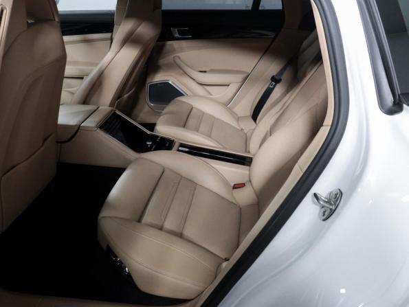Porsche Panamera II Рестайлинг с пробегом 2021 года, цена 12 500 000 рублей, 24652 км, лифтбек, Автокод Объявления