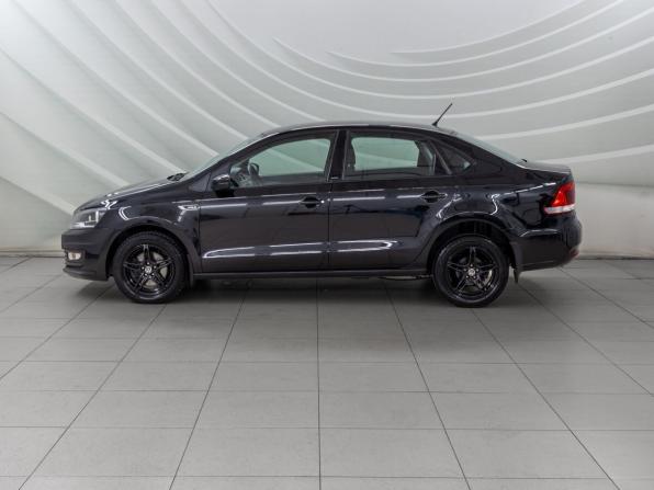 Volkswagen Polo V Рестайлинг с пробегом 2016 года, цена 1 078 000 рублей, 171058 км, седан, Автокод Объявления