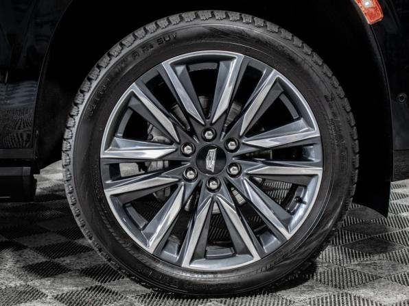 Cadillac Escalade V с пробегом 2023 года, цена 12 500 000 рублей, 12719 км, внедорожник, Автокод Объявления