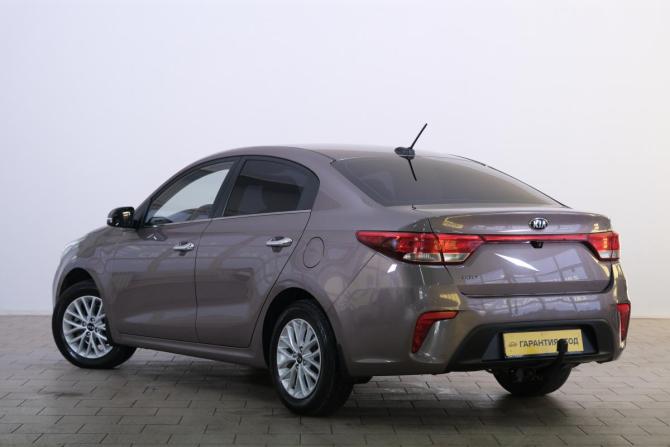 Kia Rio IV с пробегом 2018 года, цена 1 399 000 рублей, 175700 км, седан, Автокод Объявления