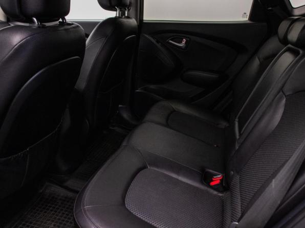 Hyundai ix35 I Рестайлинг с пробегом 2013 года, цена 950 000 рублей, 279383 км, внедорожник, Автокод Объявления