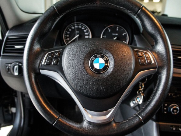 BMW X1 I (E84) Рестайлинг с пробегом 2012 года, цена 1 790 000 рублей, 55000 км, внедорожник, Автокод Объявления