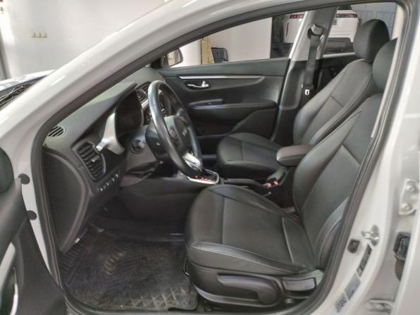 Kia Rio IV Рестайлинг с пробегом 2021 года, цена 1 720 000 рублей, 87438 км, хэтчбек, Автокод Объявления