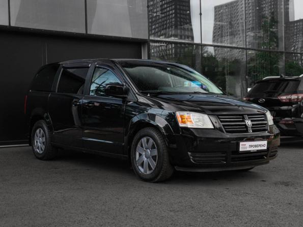 Dodge Caravan V с пробегом 2009 года, цена 1 110 000 рублей, 251157 км, минивэн, Автокод Объявления