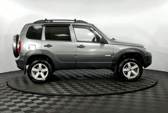 Chevrolet Niva I Рестайлинг с пробегом 2014 года, цена 580 000 рублей, 115482 км, внедорожник, Автокод Объявления