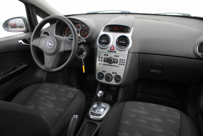 Opel Corsa D Рестайлинг I с пробегом 2011 года, цена 400 000 рублей, 109000 км, хэтчбек, Автокод Объявления