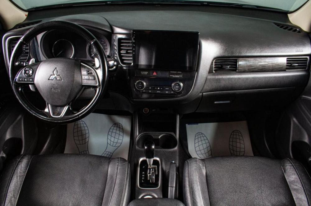 Mitsubishi Outlander III Рестайлинг Сургут  - изображение 14