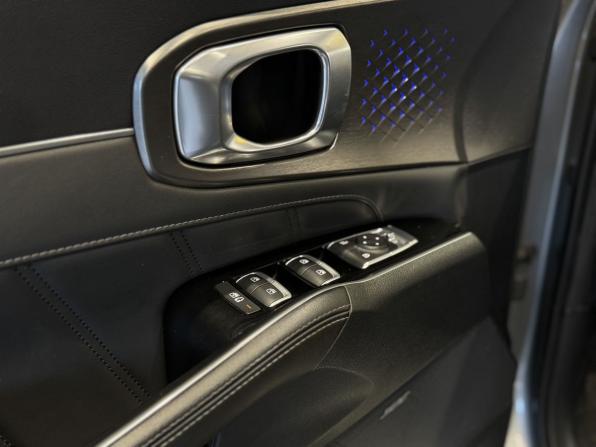 Kia Sorento IV с пробегом 2021 года, цена 3 960 000 рублей, 27970 км, внедорожник, Автокод Объявления