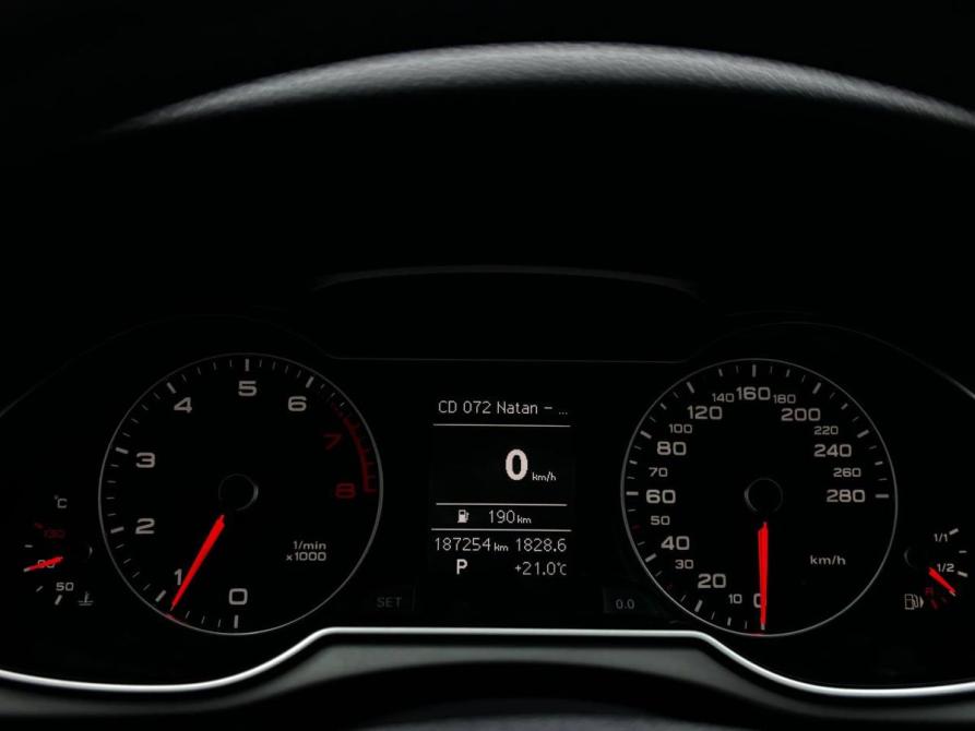 Audi A4 IV (B8) Рестайлинг Уфа  - изображение 16