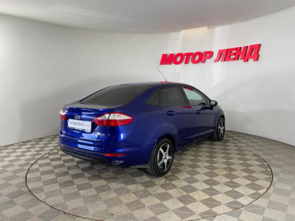 Ford Fiesta Mk6 Рестайлинг с пробегом 2015 года, цена 700 000 рублей, 220900 км, седан, Автокод Объявления