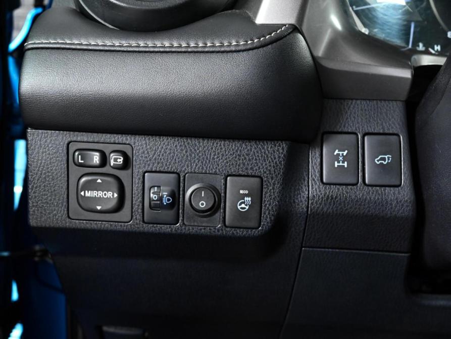 Toyota RAV4 IV (XA40) Рестайлинг Екатеринбург  - изображение 16