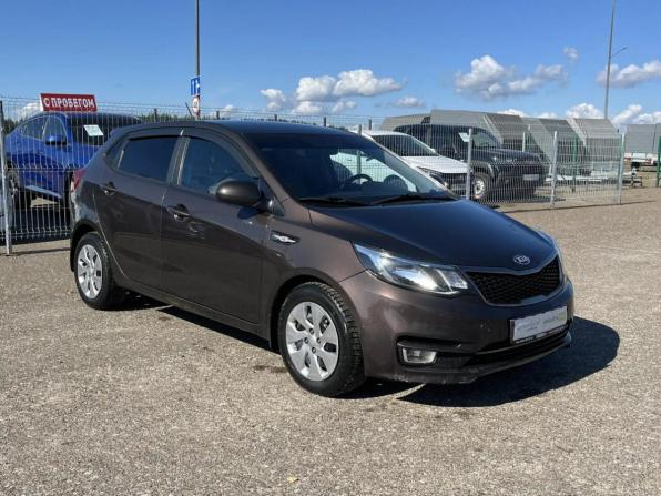 Kia Rio III Рестайлинг с пробегом 2016 года, цена 1 127 965 рублей, 97092 км, хэтчбек, Автокод Объявления
