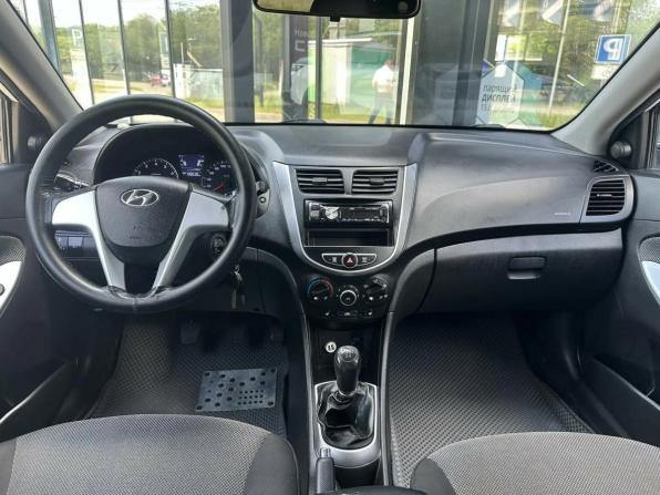 Hyundai Solaris I с пробегом 2013 года, цена 749 000 рублей, 198637 км, седан, Автокод Объявления