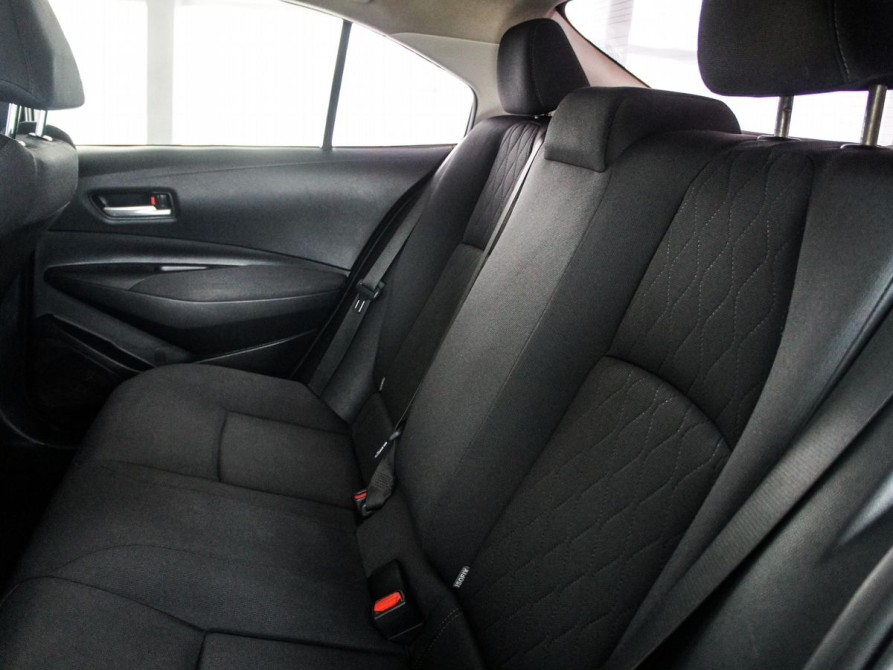 Toyota Corolla XII (E210) Березовский  - изображение 16