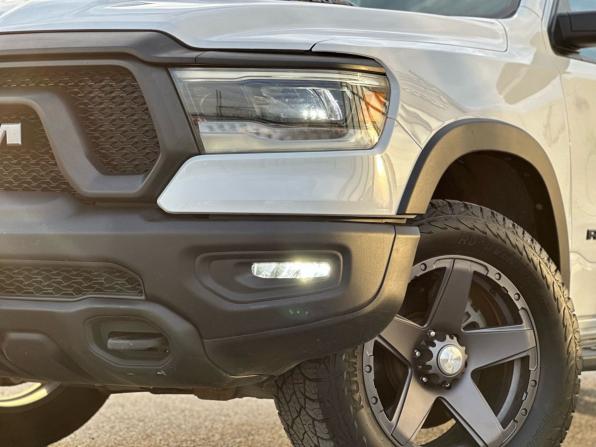 Ram 1500 V с пробегом 2020 года, цена 6 990 000 рублей, 105867 км, offers.body_type.unknown, Автокод Объявления