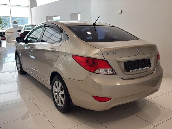 Hyundai Solaris I с пробегом 2013 года, цена 790 000 рублей, 134350 км, седан, Автокод Объявления