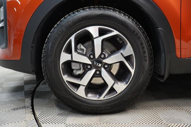 Kia Sportage IV Рестайлинг с пробегом 2020 года, цена 2 644 000 рублей, 85000 км, внедорожник, Автокод Объявления