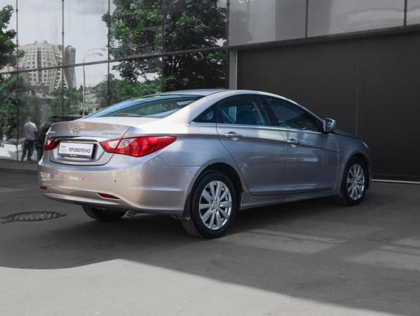 Hyundai Sonata VI (YF) с пробегом 2010 года, цена 1 200 000 рублей, 147355 км, седан, Автокод Объявления