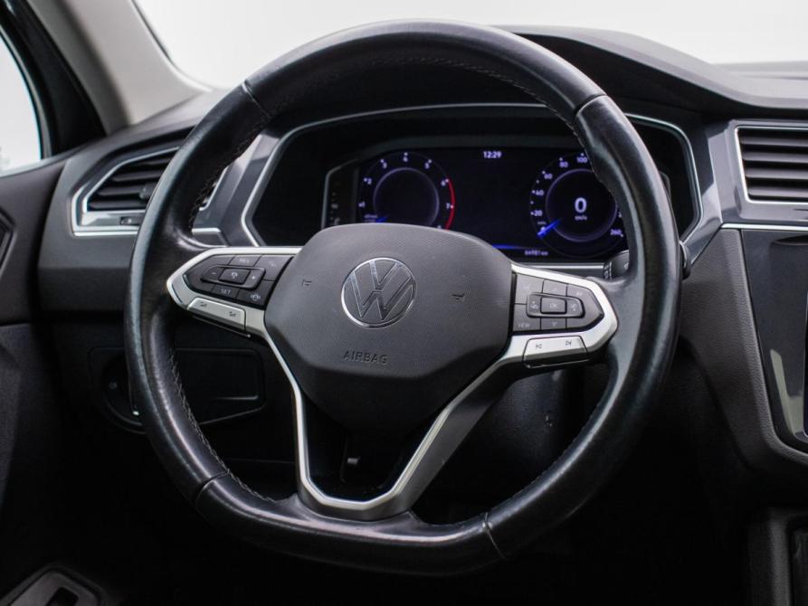 Volkswagen Tiguan II Рестайлинг Москва  - изображение 15
