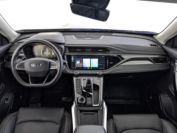 Geely Atlas Pro с пробегом 2023 года, цена 2 200 000 рублей, 19673 км, внедорожник, Автокод Объявления