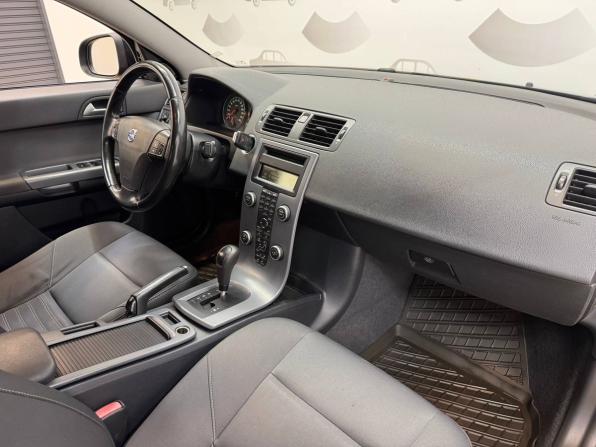 Volvo S40 II Рестайлинг с пробегом 2012 года, цена 950 000 рублей, 192760 км, седан, Автокод Объявления
