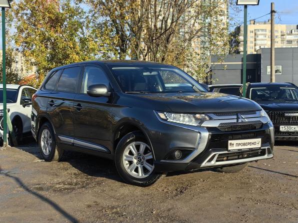 Mitsubishi Outlander III Рестайлинг 3 с пробегом 2020 года, цена 1 879 000 рублей, 170000 км, внедорожник, Автокод Объявления
