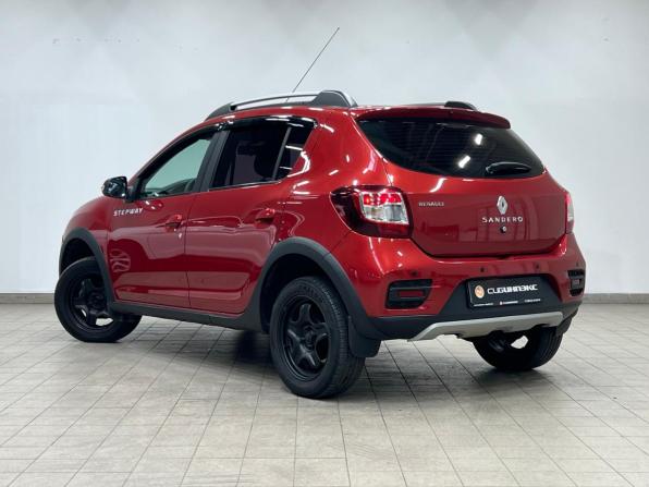 Renault Sandero II с пробегом 2018 года, цена 815 000 рублей, 169000 км, хэтчбек, Автокод Объявления