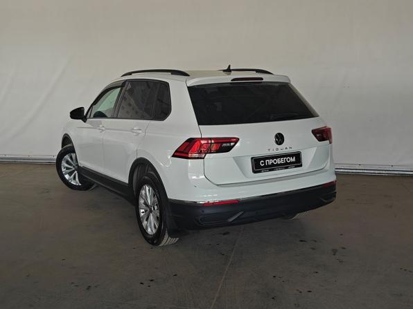 Volkswagen Tiguan II Рестайлинг с пробегом 2021 года, цена 2 630 000 рублей, 61173 км, внедорожник, Автокод Объявления