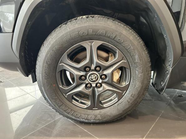 Toyota Land Cruiser 300 Series с пробегом 2021 года, цена 9 379 000 рублей, 133674 км, внедорожник, Автокод Объявления