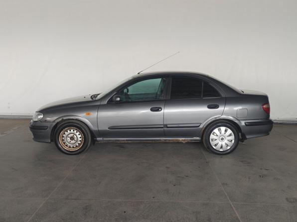 Nissan Almera II (N16) с пробегом 2002 года, цена 189 000 рублей, 398123 км, седан, Автокод Объявления