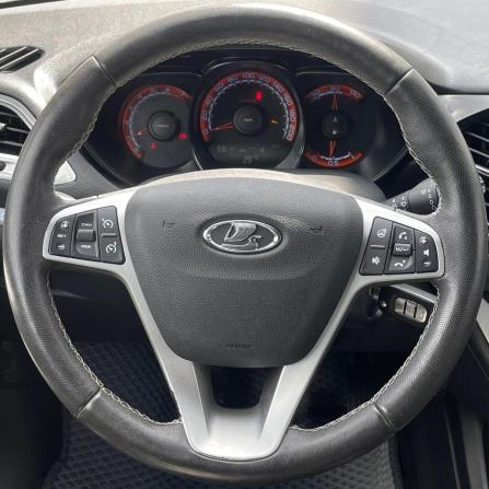 Lada (ВАЗ) Vesta I с пробегом 2021 года, цена 1 277 000 рублей, 93013 км, универсал, Автокод Объявления