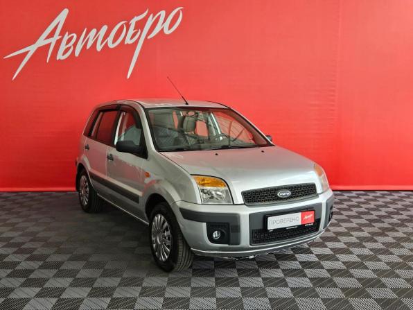 Ford Fusion I Рестайлинг с пробегом 2008 года, цена 265 000 рублей, 260552 км, хэтчбек, Автокод Объявления