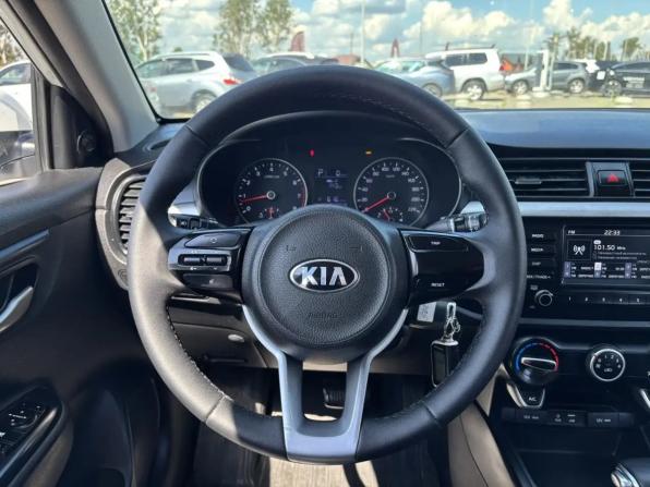 Kia Rio IV с пробегом 2018 года, цена 919 000 рублей, 133000 км, седан, Автокод Объявления