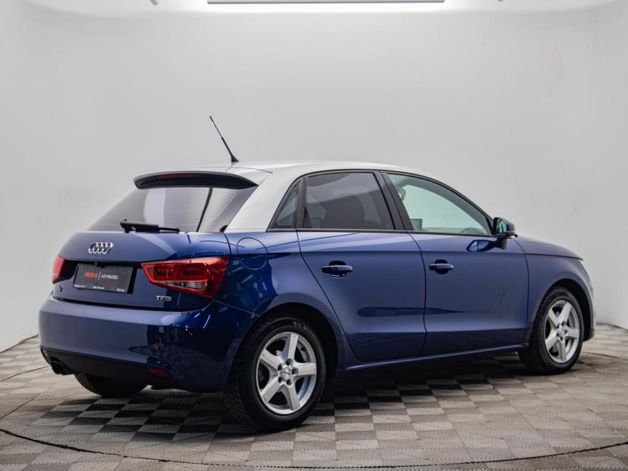 Audi A1 I (8X) Москва  - изображение 5