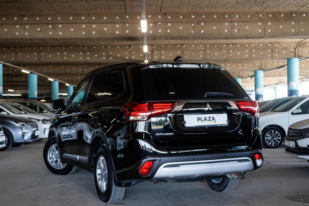 Mitsubishi Outlander III Рестайлинг 3 Уфа  - изображение 4