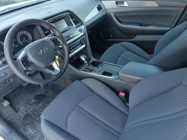 Hyundai Sonata VII (LF) Рестайлинг с пробегом 2019 года, цена 1 790 000 рублей, 61200 км, седан, Автокод Объявления