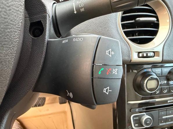 Renault Koleos I Рестайлинг 2 с пробегом 2013 года, цена 1 285 000 рублей, 95176 км, внедорожник, Автокод Объявления