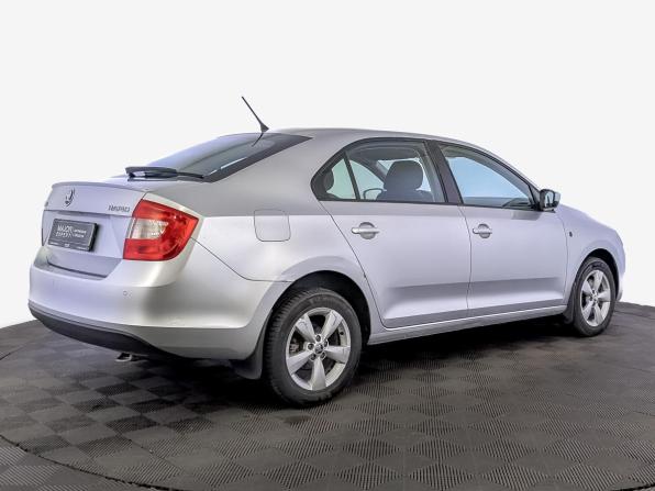 Skoda Rapid I с пробегом 2015 года, цена 1 020 000 рублей, 126466 км, лифтбек, Автокод Объявления