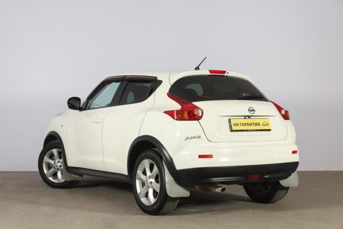 Nissan Juke I с пробегом 2012 года, цена 1 199 000 рублей, 162000 км, внедорожник, Автокод Объявления