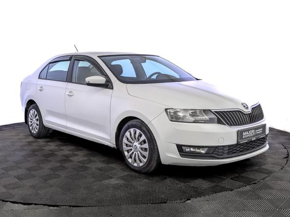 Skoda Rapid I Рестайлинг с пробегом 2018 года, цена 1 130 000 рублей, 151199 км, лифтбек, Автокод Объявления