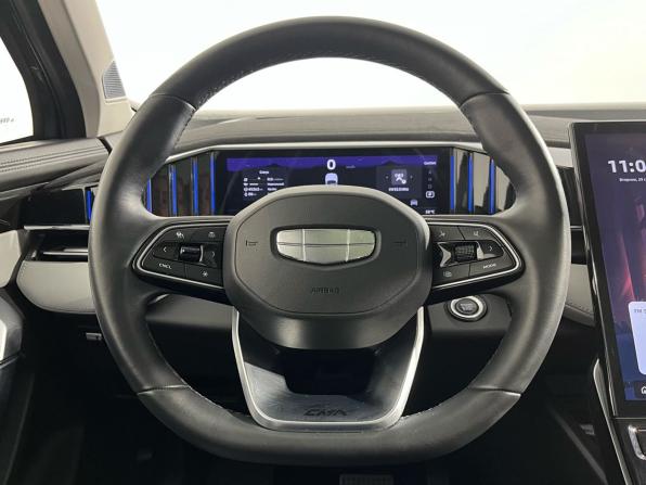 Geely Atlas II с пробегом 2024 года, цена 2 980 000 рублей, 45262 км, внедорожник, Автокод Объявления
