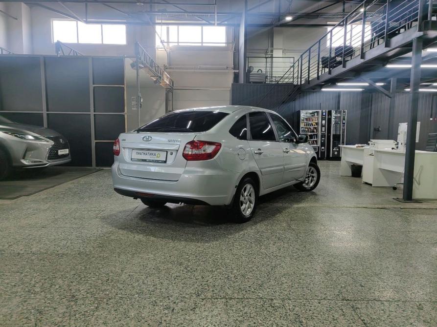 Lada (ВАЗ) Granta I Санкт-Петербург  - изображение 4