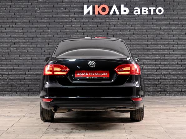 Volkswagen Jetta VI Рестайлинг с пробегом 2014 года, цена 1 140 000 рублей, 126712 км, седан, Автокод Объявления