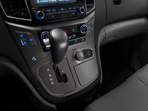 Hyundai Grand Starex I Рестайлинг 2 с пробегом 2019 года, цена 4 600 000 рублей, 23028 км, минивэн, Автокод Объявления