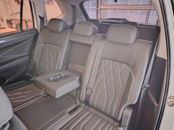 Volkswagen Tiguan II Рестайлинг (China Market) с пробегом 2023 года, цена 3 830 000 рублей, 55535 км, внедорожник, Автокод Объявления