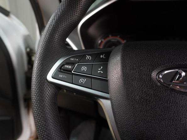 Lada (ВАЗ) Vesta I Рестайлинг (NG) с пробегом 2024 года, цена 1 329 000 рублей, 43267 км, седан, Автокод Объявления
